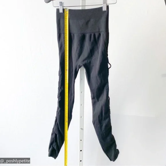 Free People movement xs black leggings side lace up - Picture 4 of 16